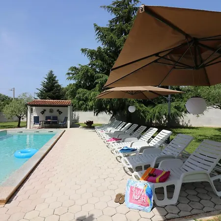Holiday home Melisa 7 *